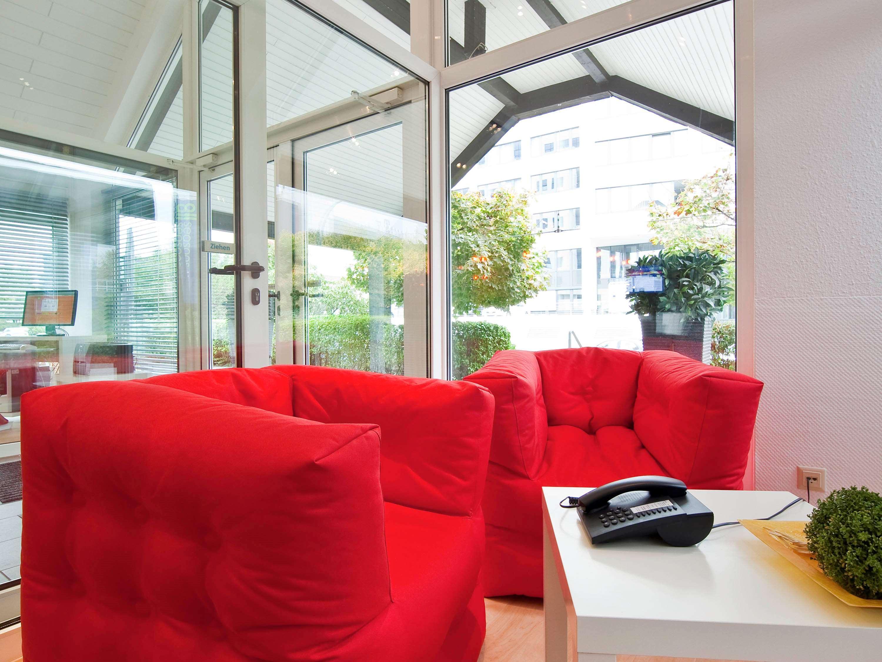 Ibis Styles Duesseldorf-Neuss Hotel Exterior photo